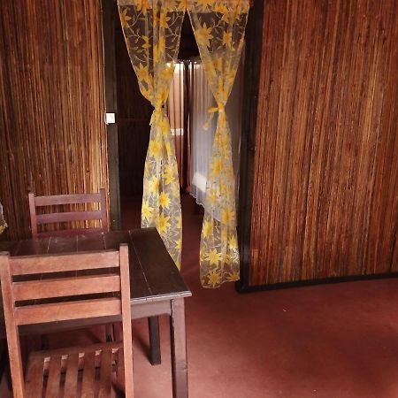 Chambres D'Hotes Villa Les Orchidees Chez Ago Ile Sainte-Marie Kültér fotó