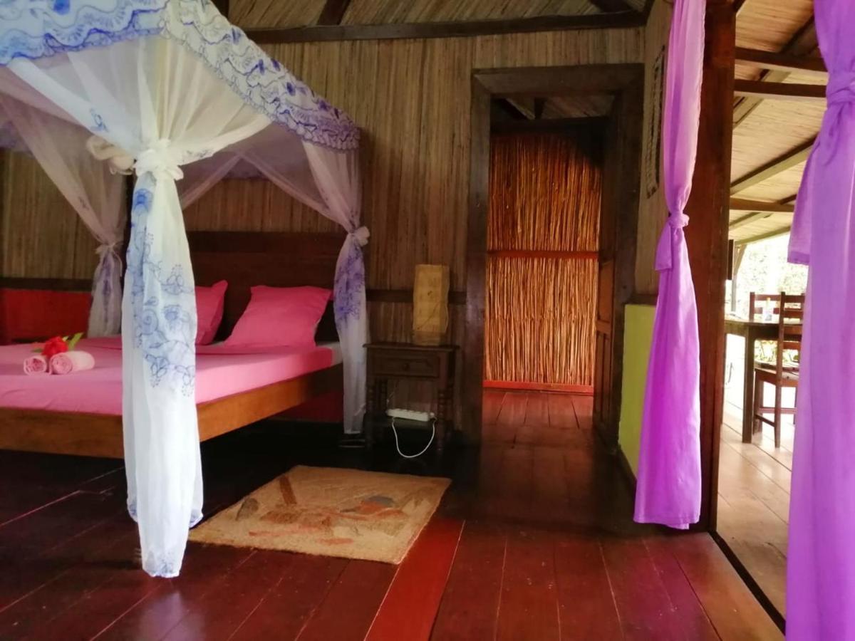 Chambres D'Hotes Villa Les Orchidees Chez Ago Ile Sainte-Marie Kültér fotó