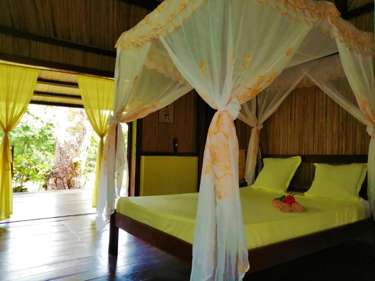 Chambres D'Hotes Villa Les Orchidees Chez Ago Ile Sainte-Marie Kültér fotó
